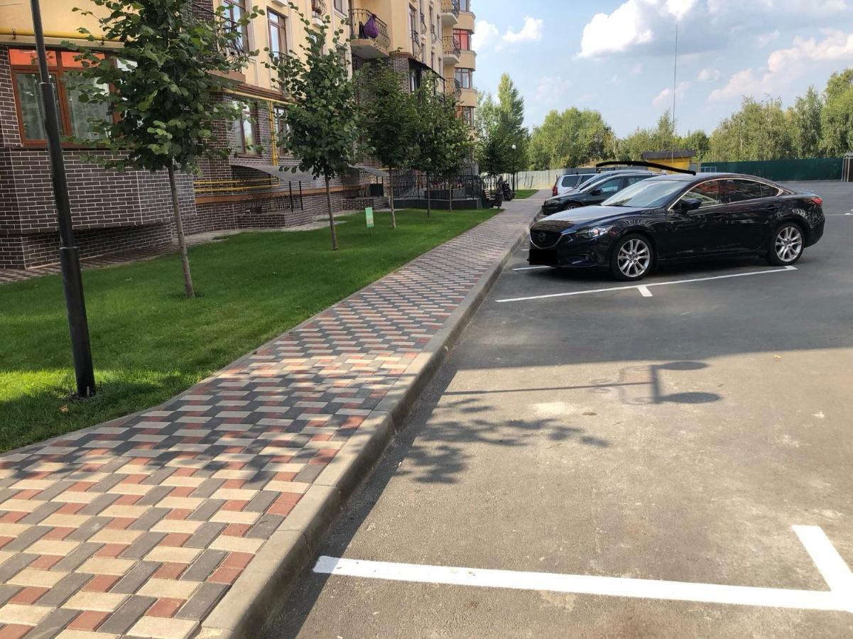 Tiffany Apartment Ирпень Экстерьер фото