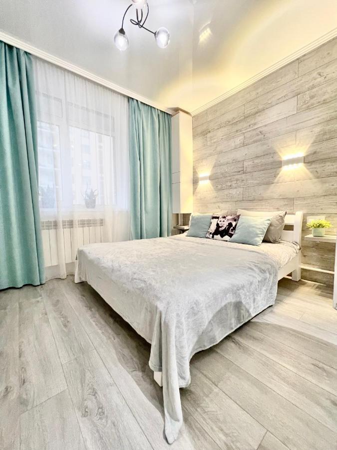 Tiffany Apartment Ирпень Экстерьер фото